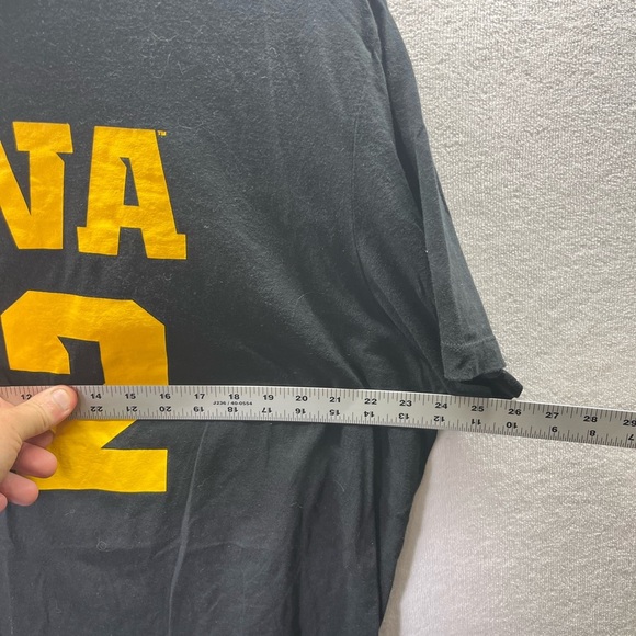 Caitlin Clark Iowa Hawkeyes Nike T shirt Men’s XXL Black WNBA Basketball 2304 - Picture 3 of 6